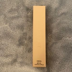 KKW beauty conceal